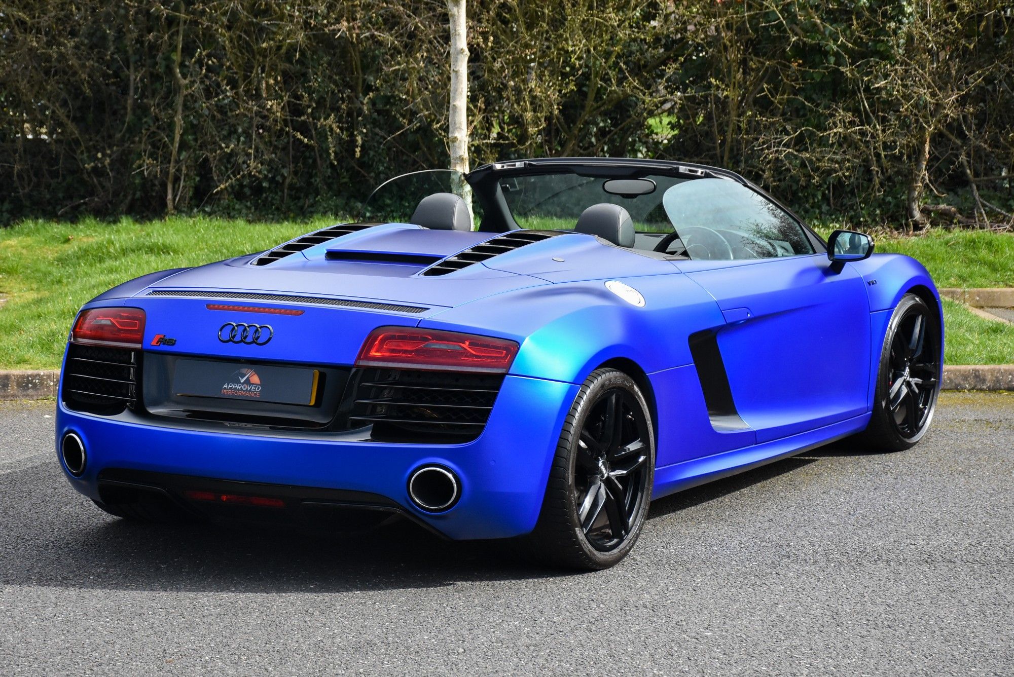 USED 2013 13 AUDI R8 5.2 FSI V10 Spyder 2dr Petrol S Tronic quattro Euro 5 (525 ps) 