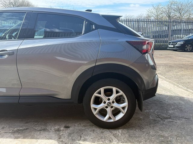 2020 NISSAN JUKE - Photo 12