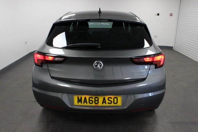 2018 VAUXHALL ASTRA - Photo 5