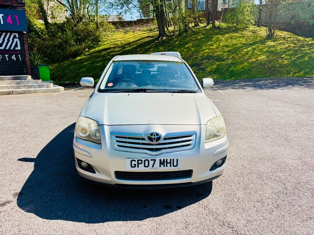 View our TOYOTA AVENSIS