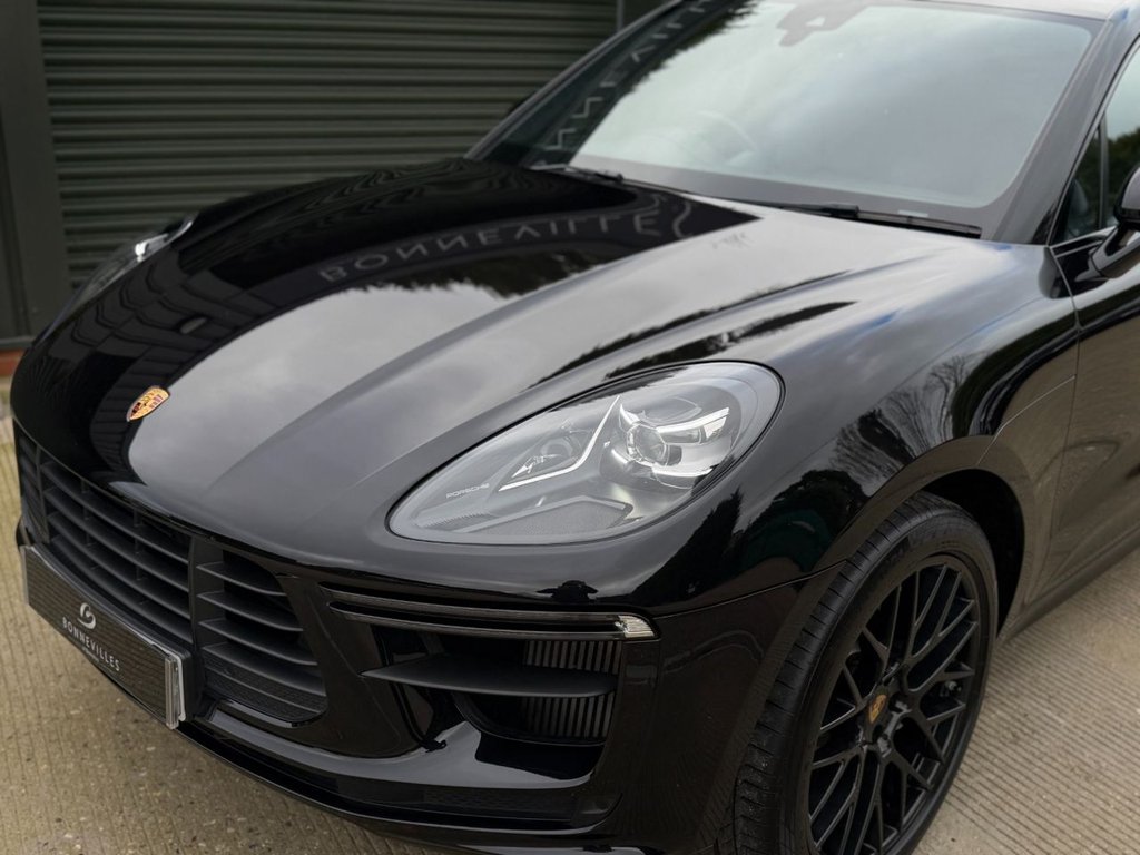 PORSCHE MACAN 2.9T V6 TURBO SUV 5DR PETROL PDK 4WD EURO 6 S S...