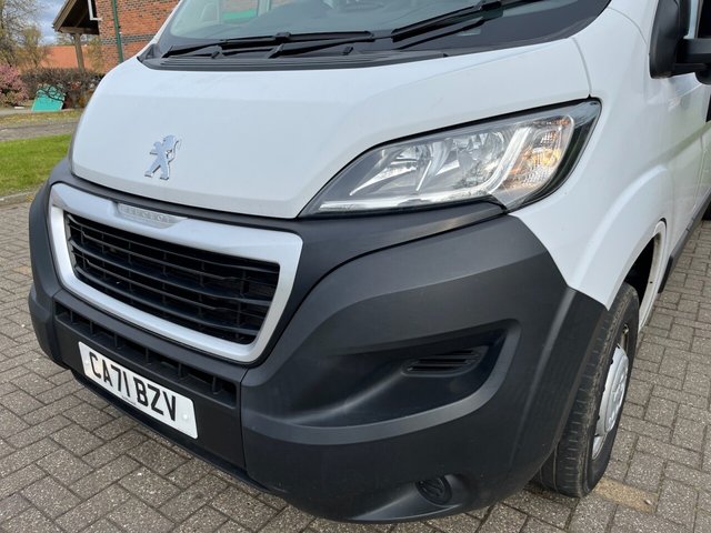PEUGEOT BOXER 2.2 BlueHDi 335 Professional Panel Van 5dr Diesel Manual L3 H2 Euro 6 (s/s) (140 ps) - Photo 4