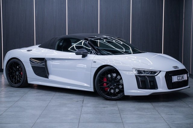 View our AUDI R8