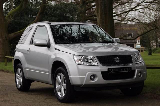 2010 60 Suzuki Grand Vitara 1.6 SZ4 3d 106 BHP