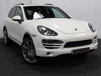 USED 2010 PORSCHE CAYENNE 3.0 D V6 TIPTRONIC S 5d 240 BHP PAN ROOF, HEATED SEATS,