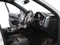 USED 2010 PORSCHE CAYENNE 3.0 D V6 TIPTRONIC S 5d 240 BHP PAN ROOF, HEATED SEATS,