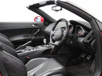 USED 2010 AUDI R8 5.2 SPYDER V10 QUATTRO 2d 519 BHP 
