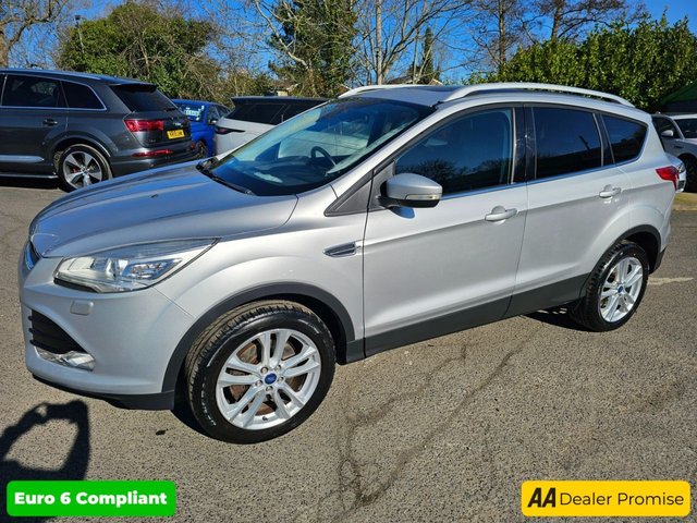2015 FORD KUGA - Photo 6