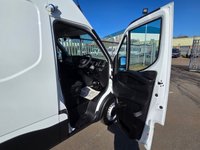 USED 2025 74 IVECO DAILY 2.3D HPI 14V 35S 3000 Panel Van 5dr Diesel Manual SWB H1 Euro 6 (s/s) (136 ps) IMACULATE FRIDGE VAN!!