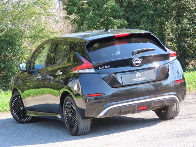 2022 NISSAN LEAF - Photo 6