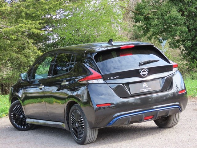 2022 NISSAN LEAF - Photo 6