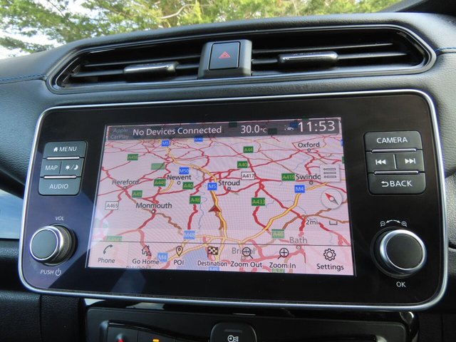 2022 NISSAN LEAF - Photo 11