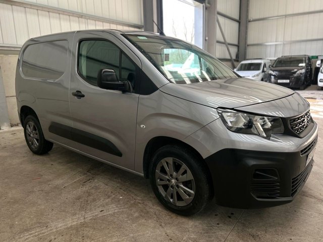 2023 PEUGEOT PARTNER