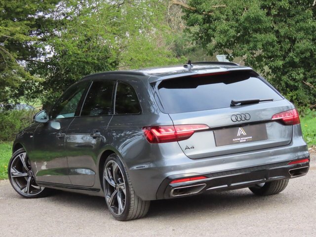 2023 AUDI A4 AVANT - Photo 7