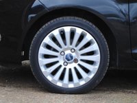 USED 2011 11 FORD FIESTA 1.4 Titanium Hatchback 5dr Petrol Manual (133 g/km, 94 bhp) www.suffolkcarcentre.co.uk - Located at Ilketshall