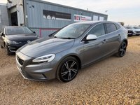 USED 2019 19 VOLVO V40 1.5 T2 R-Design Edition Hatchback 5dr Petrol Auto Euro 6 (s/s) (122 ps) 