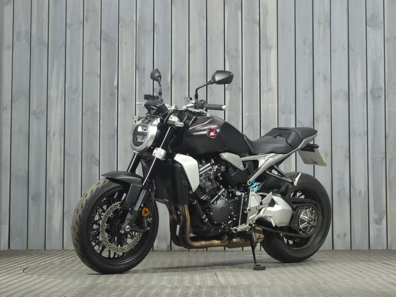 HONDA CB1000R