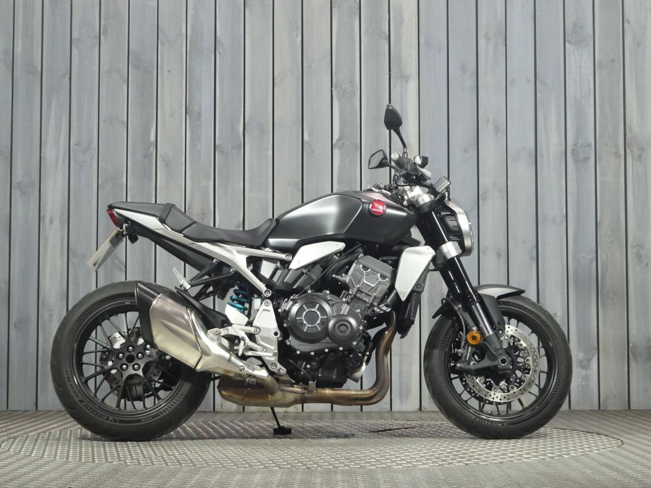 HONDA CB1000R