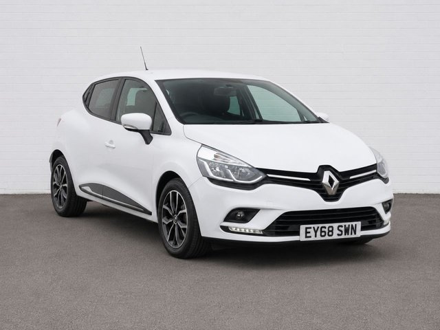 View our Renault Clio 0.9 TCe Play Hatchback 5dr Petrol Manual Euro 6 (s/s) (75 ps)