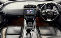 USED 2017 17 JAGUAR XE 2.0d R-Sport Saloon 4dr Diesel Auto Euro 6 (s/s) (180 ps) 