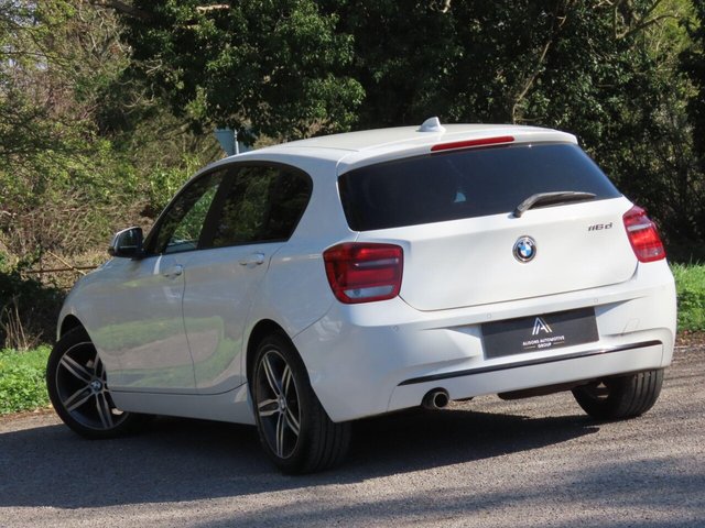 2012 BMW 1 SERIES - Photo 6