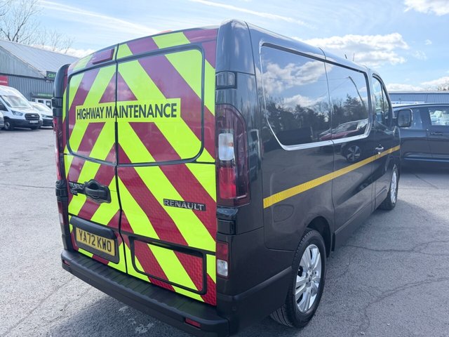 2023 RENAULT TRAFIC - Photo 8