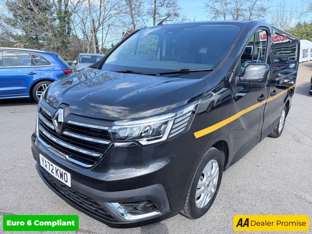 2023 RENAULT TRAFIC - Photo 4