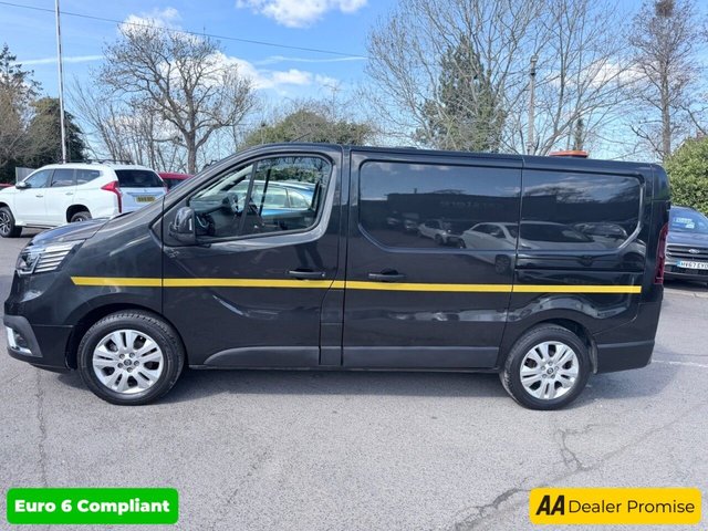 2023 RENAULT TRAFIC - Photo 5