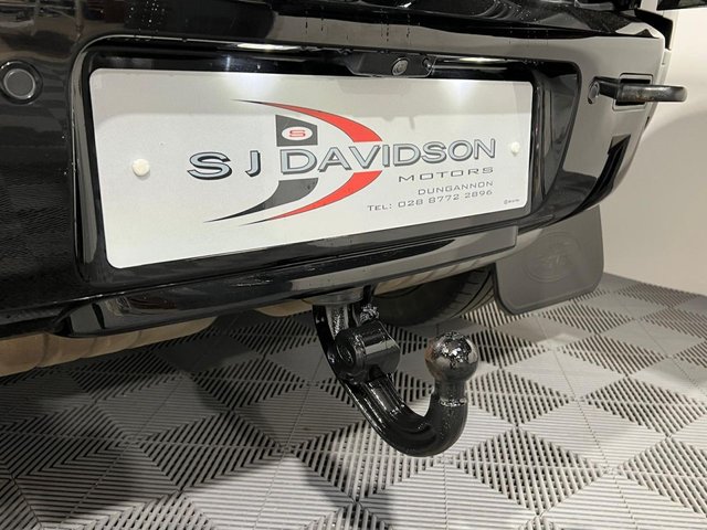 View our LAND ROVER DEFENDER