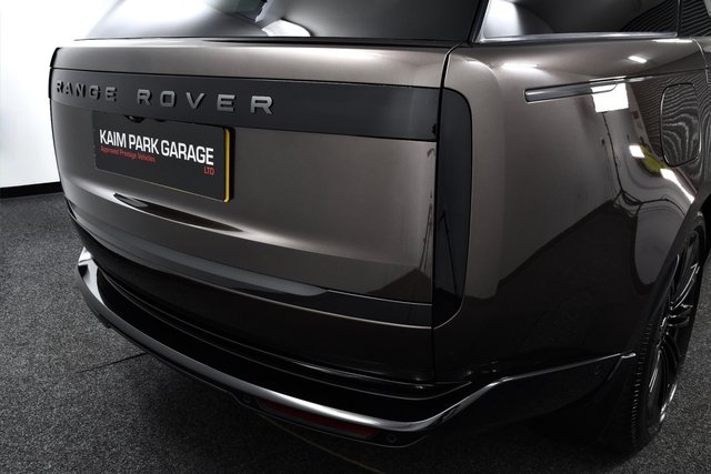 USED 2025 25 LAND ROVER RANGE ROVER 3.0 D350 MHEV Autobiography SUV 5dr Diesel Auto 4WD Euro 6 (s/s) (LWB) (350 ps) &pound;16k Extras | SV Paint | 1 Off