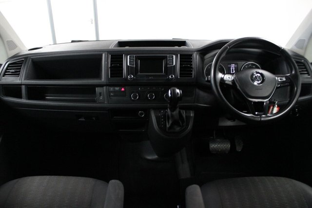 2019 VOLKSWAGEN TRANSPORTER SHUTTLE - Photo 11