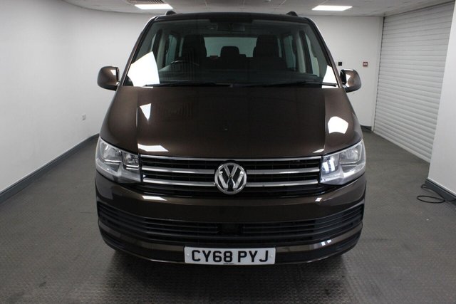 2019 VOLKSWAGEN TRANSPORTER SHUTTLE - Photo 2