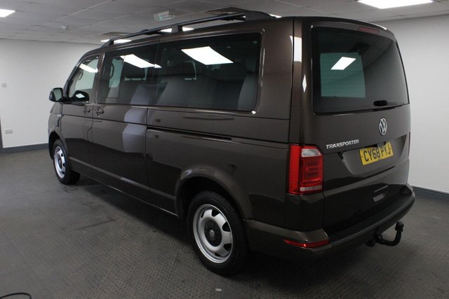 2019 VOLKSWAGEN TRANSPORTER SHUTTLE - Photo 4