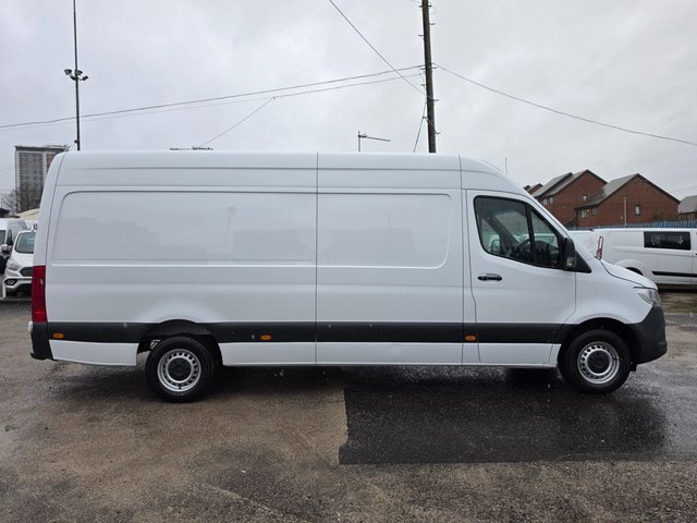 View our MERCEDES-BENZ SPRINTER
