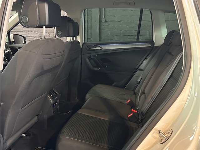 2021 VOLKSWAGEN TIGUAN - Photo 12