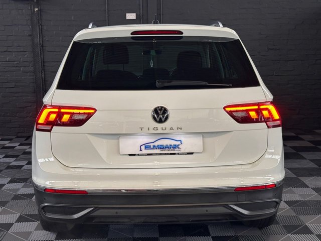 2021 VOLKSWAGEN TIGUAN - Photo 9