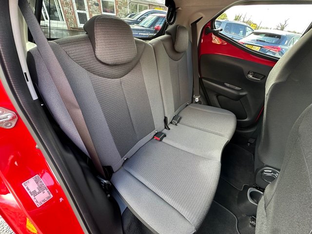 2020 TOYOTA AYGO - Photo 4