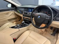 USED 2010 10 BMW 5 SERIES 3.0 525d SE Saloon 4dr Diesel Manual Euro 5 (204 ps) *&pound;8,278 WORTH OF FACTORY FITTED EXTRAS*