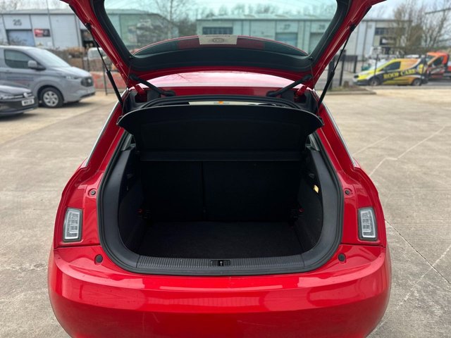 2012 AUDI A1 - Photo 12