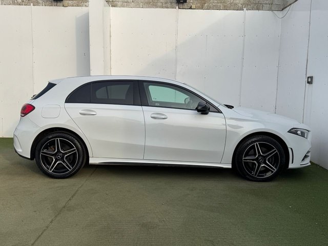 2022 Mercedes-Benz A-CLASS - Photo 3