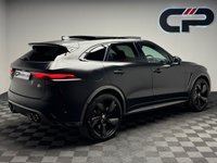 USED 2022 22 JAGUAR F-PACE 5.0 P550 V8 SVR SUV 5dr Petrol Quickshift AWD Euro 6 (s/s) (550 ps) PAN ROOF|RED LTHR|COOLED SEATS