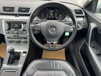 USED 2014 14 VOLKSWAGEN PASSAT 2.0 TDI BlueMotion Tech Executive Style Saloon 4dr Diesel Manual Euro 5 (s/s) (140 ps) 