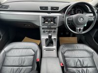 USED 2014 14 VOLKSWAGEN PASSAT 2.0 TDI BlueMotion Tech Executive Style Saloon 4dr Diesel Manual Euro 5 (s/s) (140 ps) 