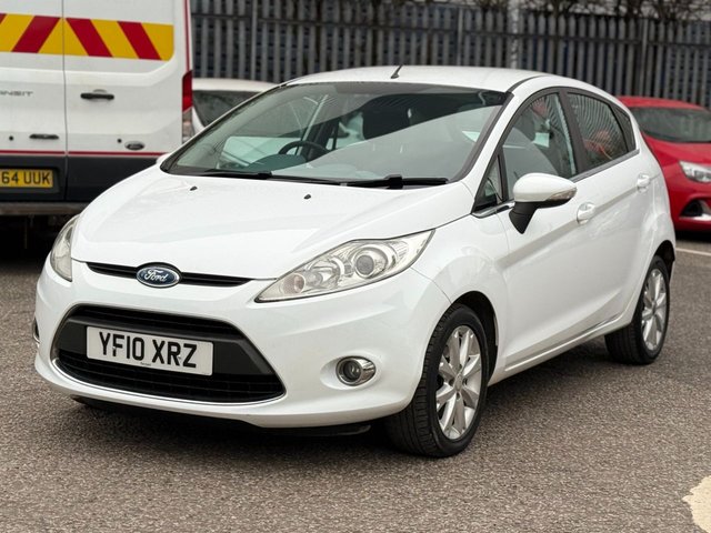 2010 FORD FIESTA - Photo 7