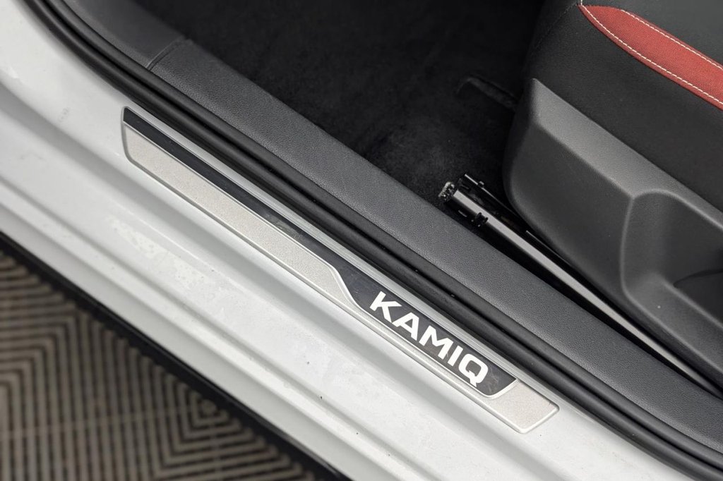 USED 2022 72 SKODA KAMIQ 1.0 TSI Monte Carlo SUV 5dr Petrol DSG Euro 6 (s/s) (110 ps) Pan Roof, Car Play, Sat Nav