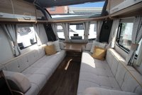USED 2018 COACHMAN VIP 520 3 Berth Side Dinette Conversion