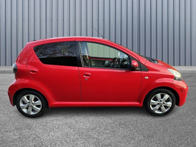2011 TOYOTA AYGO - Photo 7