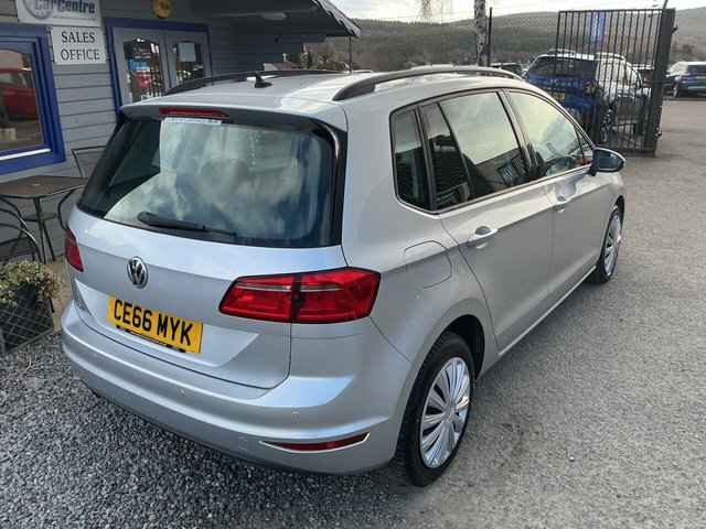 2016 VOLKSWAGEN GOLF SV - Photo 5