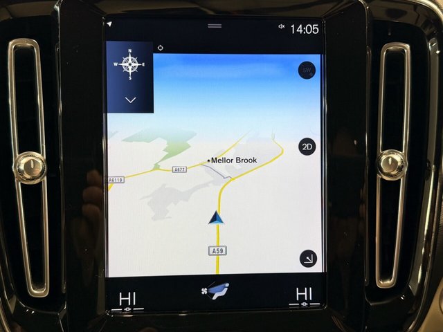 2018 VOLVO XC40 - Photo 2