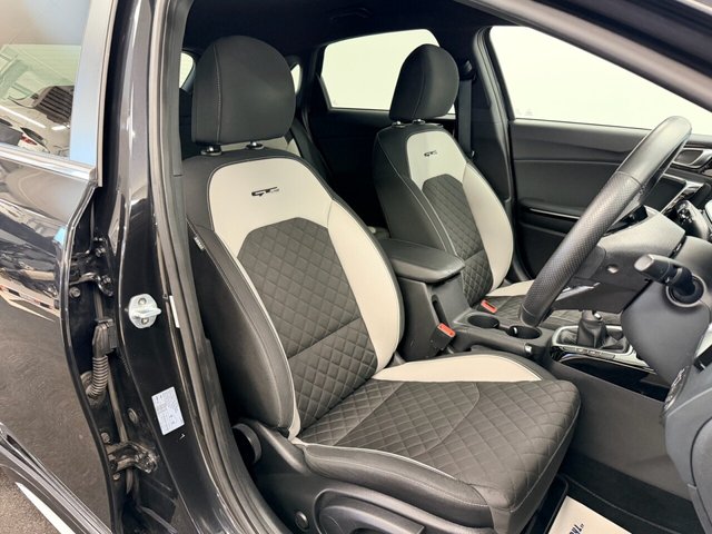 2019 KIA CEED - Photo 3